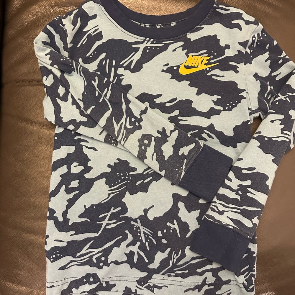 Nike Kids Camouflage Long Sleeve Tee